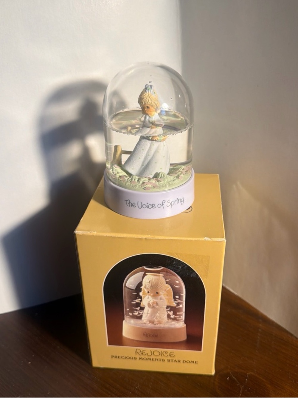 Precious Moments White and Blonde Spring Figurine Snow Globe